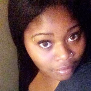 Meet your Posher, Nitra